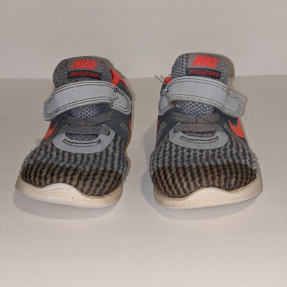 Nike Revolution Toddler Shoes Wolf Grey Pink - Picture 8 of 9